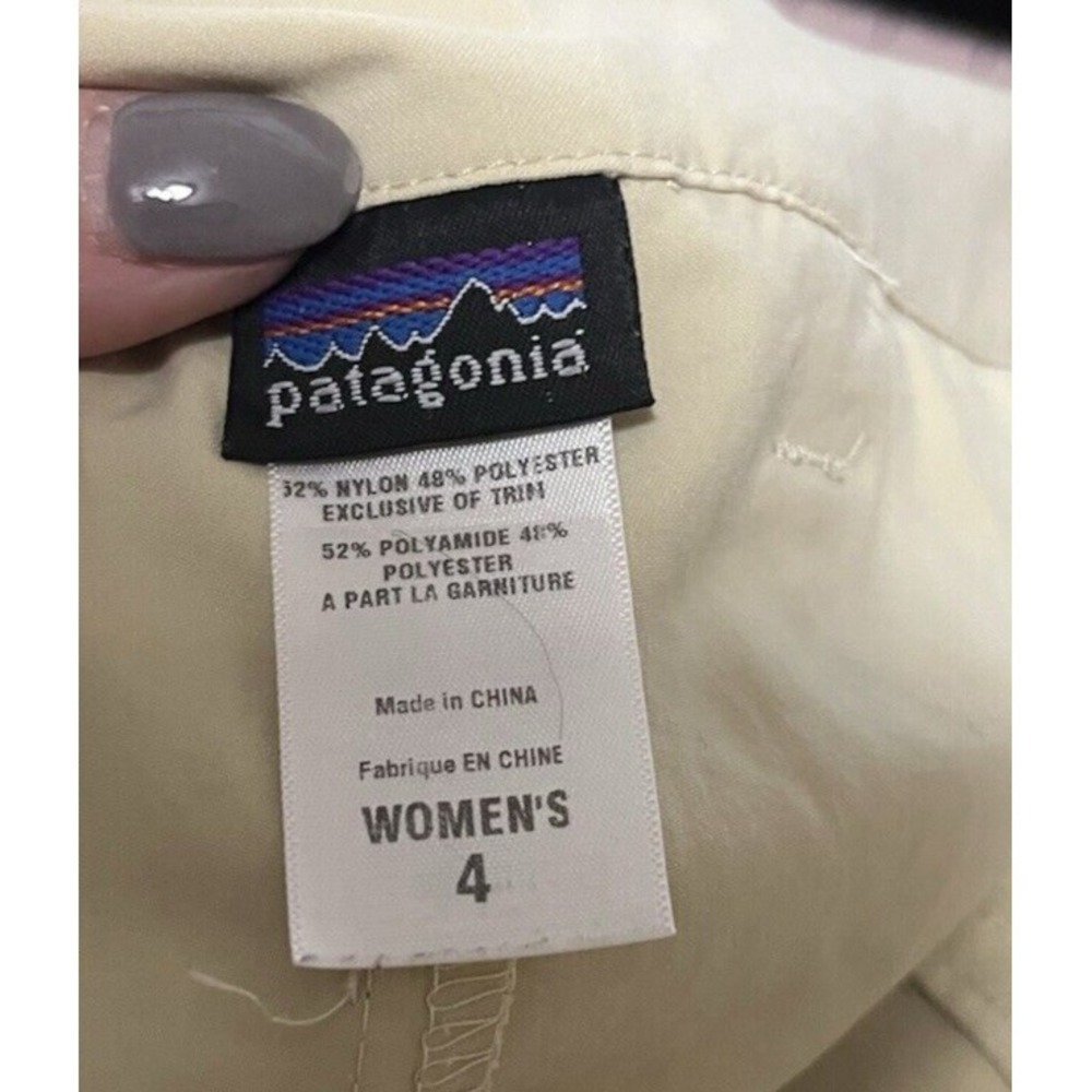 Patagonia Size 4 Tan Skort Skirt Shorts Zip pockets Gorpcore Golf Outdoors - Picture 7 of 7